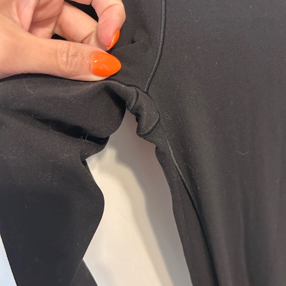 Aerie Offline crossover flare leggings size medium - Picture 6 of 9